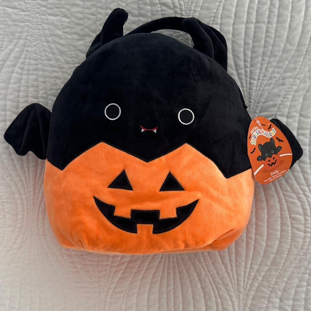 Squishmallows Emily The Bat Treat Pail